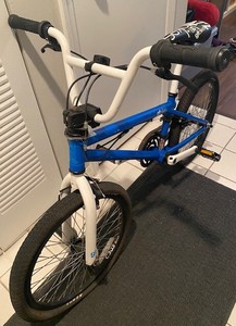 Gt Zone Soca 72 Freestyle Bmx Bike 09 Gt Street Design Ebay