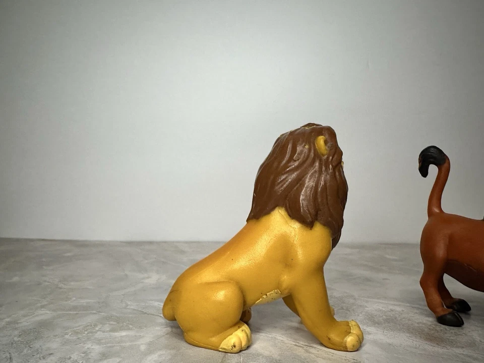 FIGURAS ORIGINALES DE DISNEY 'EL REY LEÓN' - SIMBA Y PUMBA - NUEVAS Foto 4 de 4