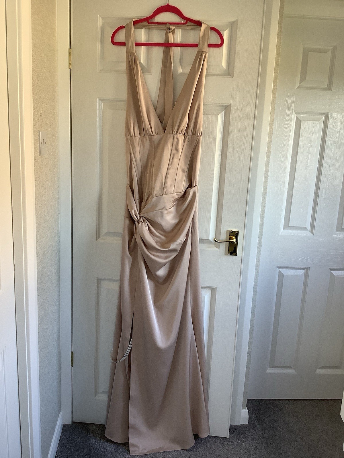 BNWT Club London Champagne Satin Corset Style Maxi Dress Size 16