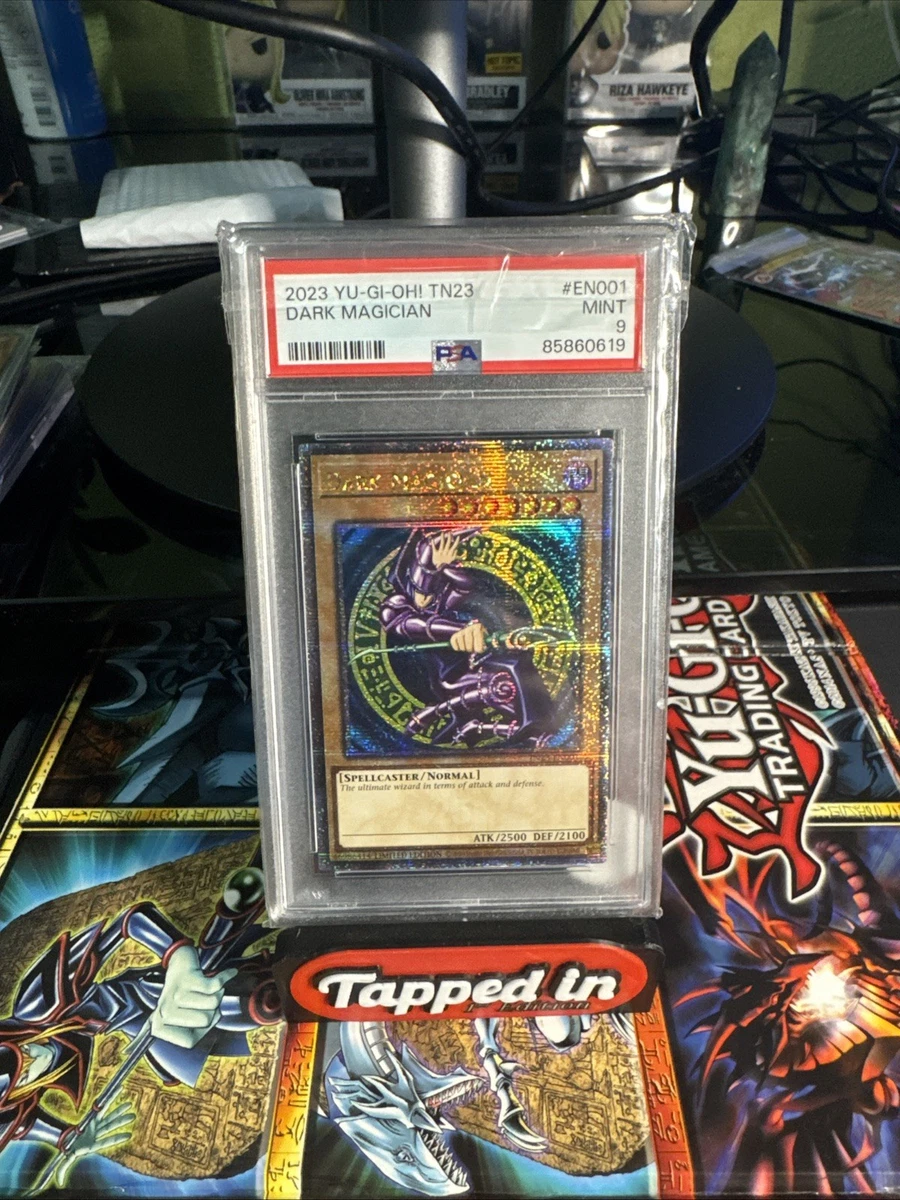 Dark Magician TN23-EN001 25th Anniversary Tin: Dueling Heroes for