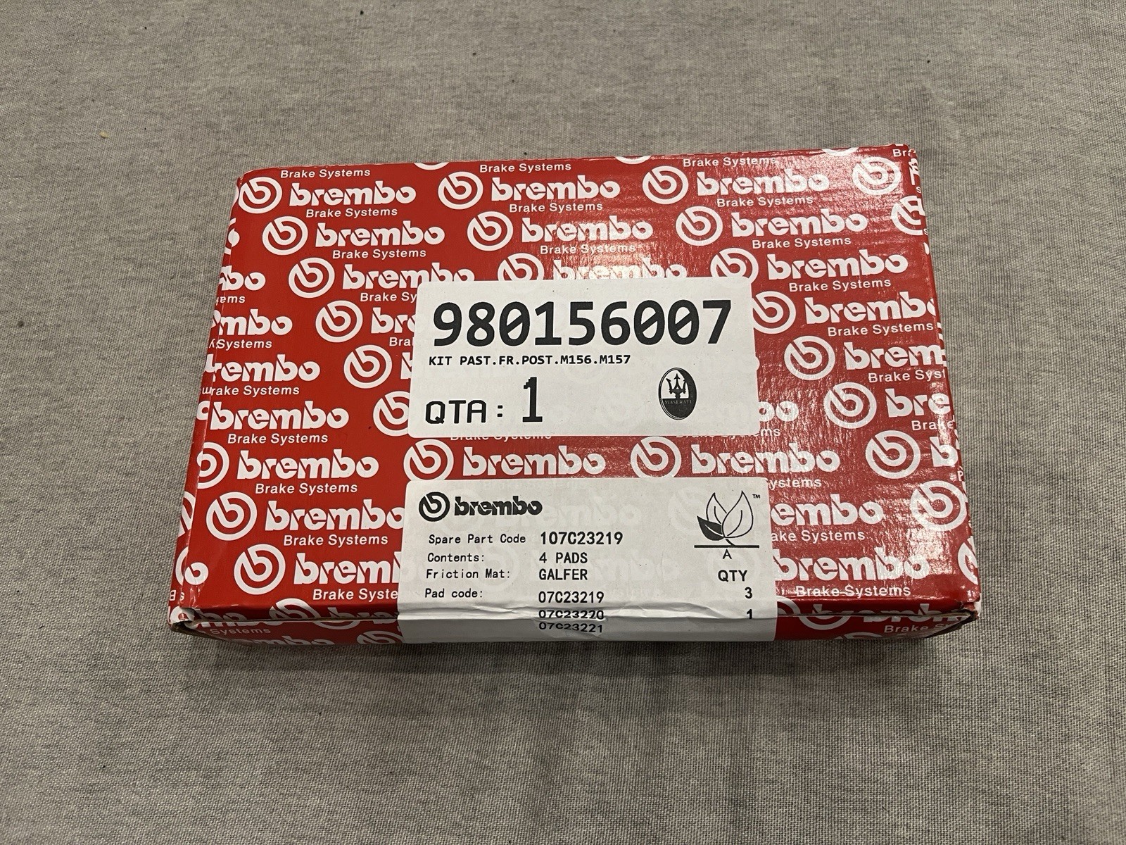 Maserati Ghibli Rear Brake Pads Set Brembo Genuine OEM