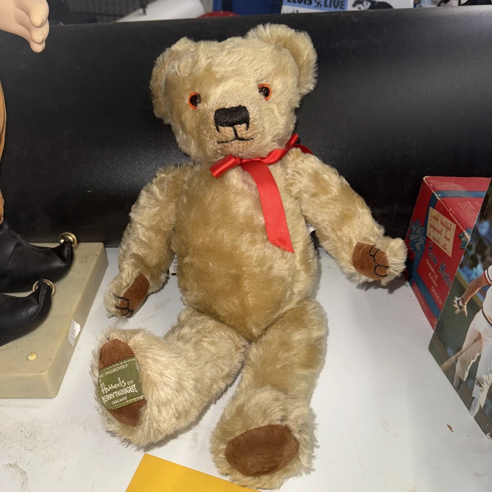 Oso de peluche Merryought Harrods hecho en Inglaterra mohair articulado 12" pie etiquetado Foto 2 de 4