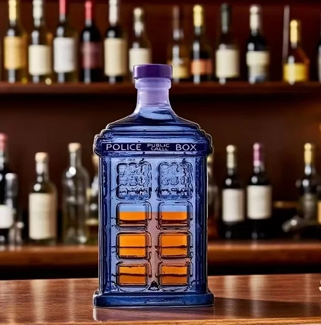 Blue Police Public Call Box Glass Decanter 15cm TARDIS Style Bar Bottle UK Stock - Image 4 of 4