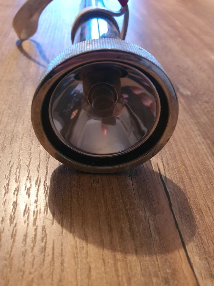 Lampe De Plongée Aqualux La Spirotechnique - Photo 2/4