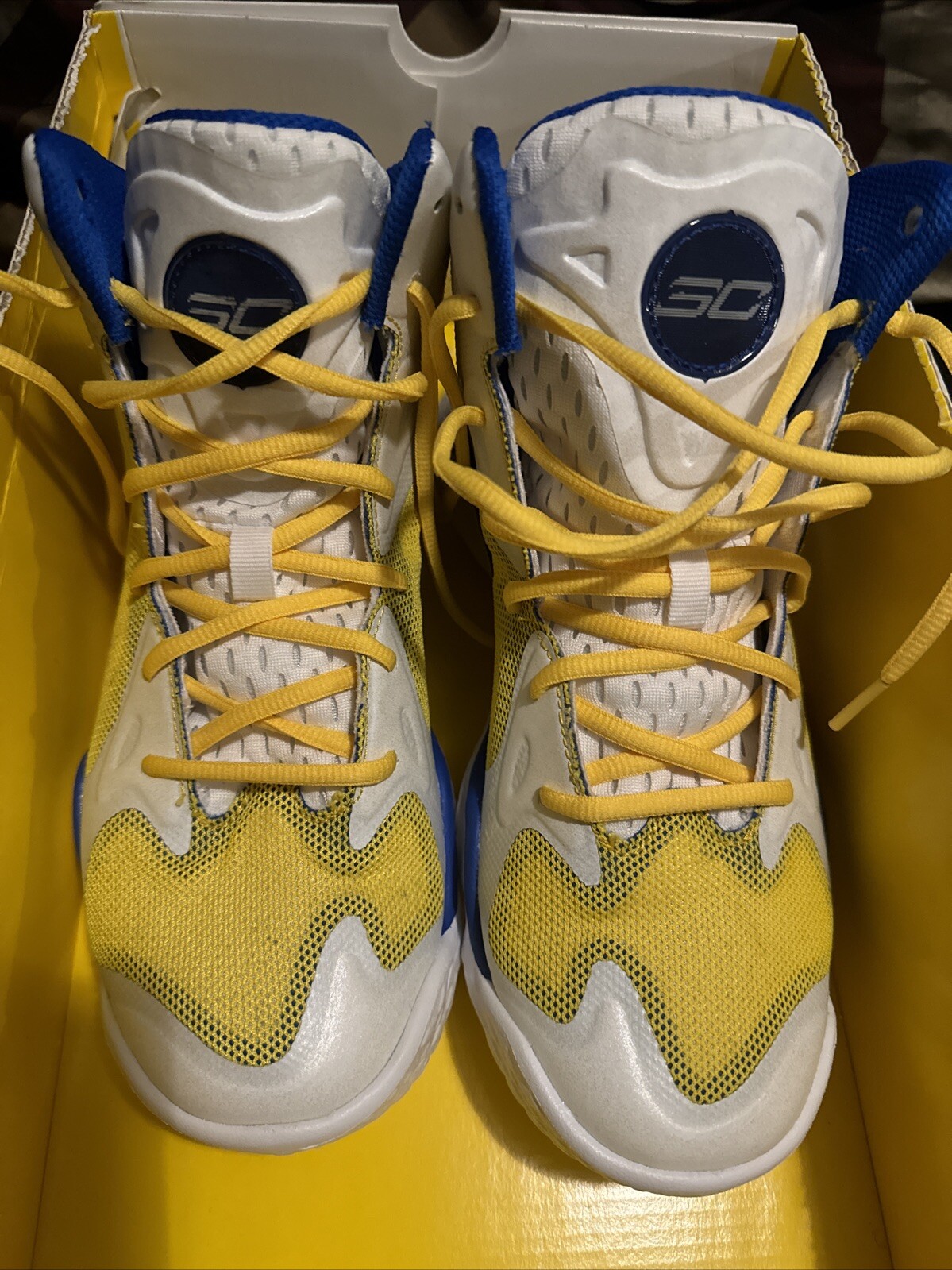 Size 9 - Under Armour Steph Curry Flotro Dub Nation