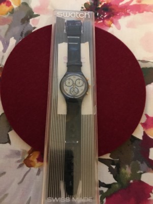 Swatch Uhr Chrono TIMELESS ZONE SCN104 neu und ungetragen OVP Globus Unisex 