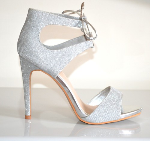 10 (+ 1) consigli per scegliere le scarpe da sposa - Acquaroli