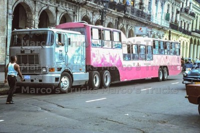 LKW Foto International Harvester Transtar II CO-4070 Sattelauflieger Kuba #o3il