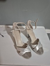 Silver Open Toe Bridal Shoes Medium Block Heel Ankle Strap Elegant size 9