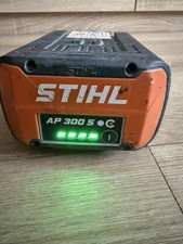 2 AKKUS + LADEGERÄT STIHL / AP 300 S Lithium-Ionen Akku 7,2 Ah + Al 500 Lader