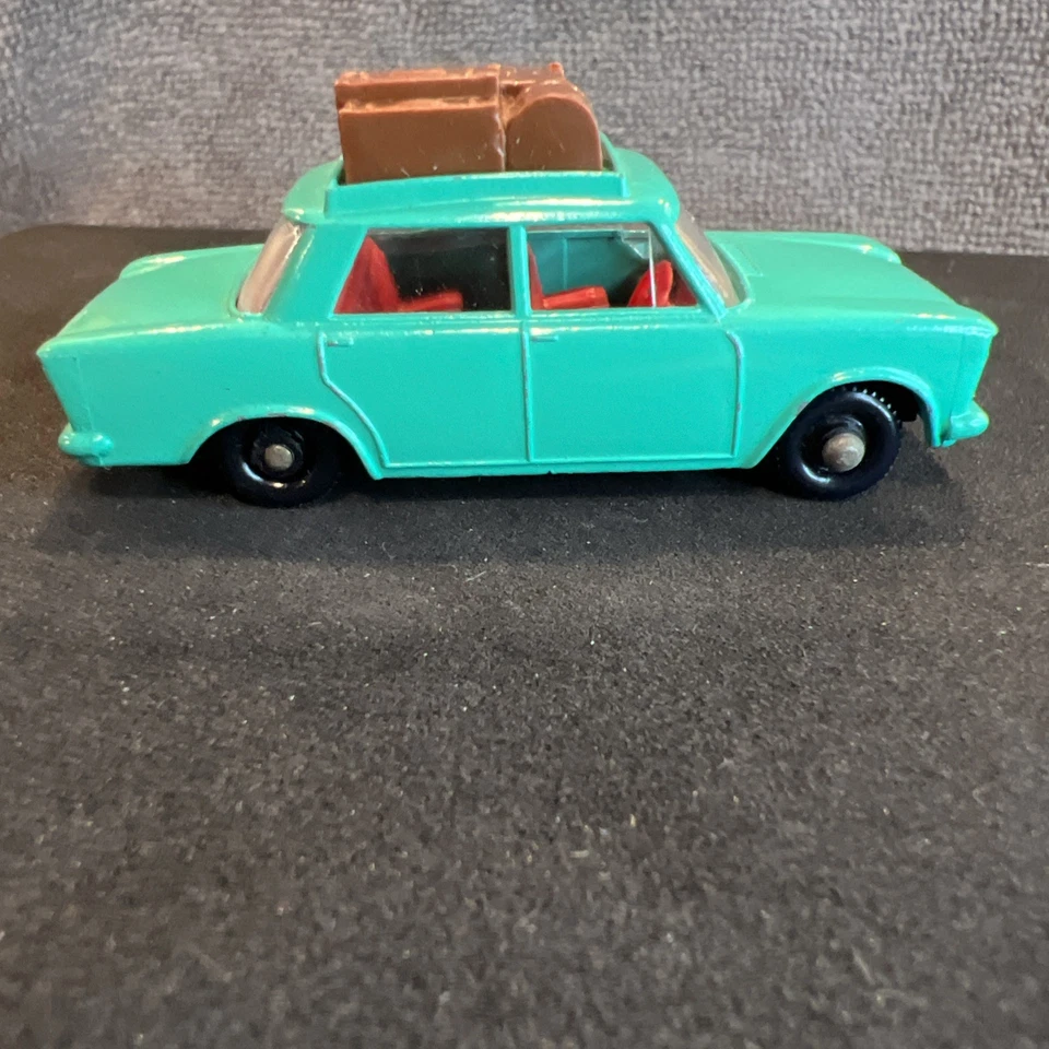 Vintage Lesney Matchbox Series No.56 Fiat 1500 Teal Green Red Interior - Image 3 of 4