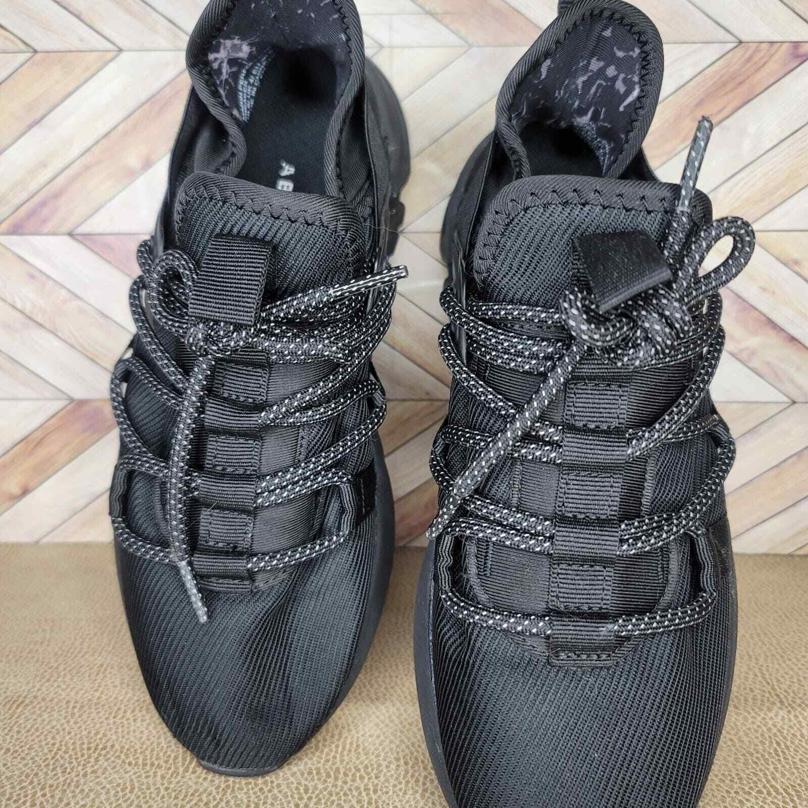 Fabletics Workout Running Reflective Sneakers Siz… - image 4