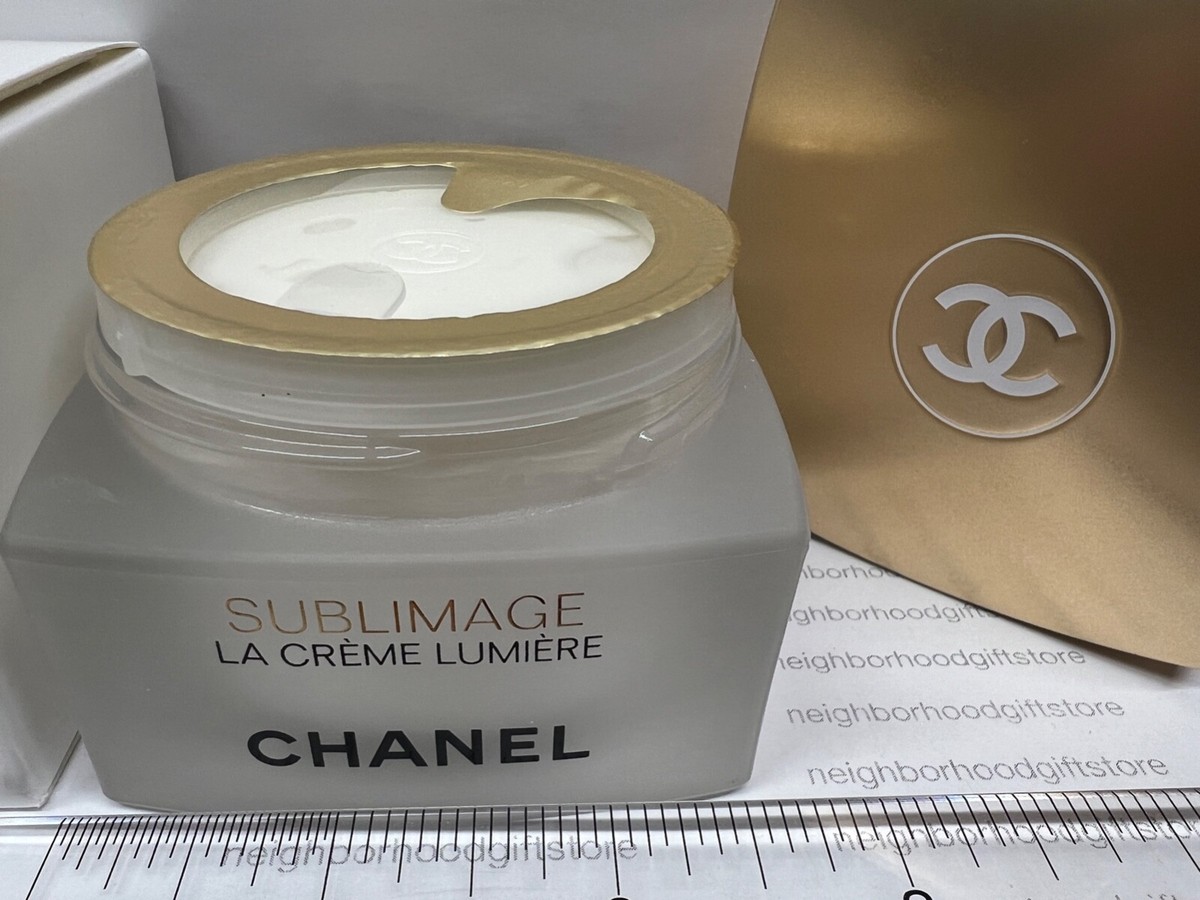 CHANEL Sublimage La Crème Lumière 50g SUBLIMAGE LA CRÈME LUMIÈRE Ultimate Regeneration and