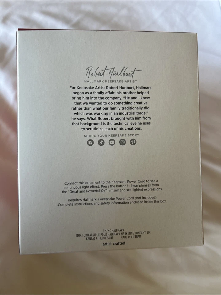 Hallmark Keepsake El Mago de Oz 85 Aniversario Gran y Poderoso Ornamento Foto 2 de 4