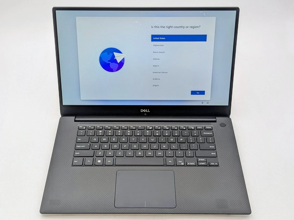 dynabook core i 7 （8th） 32GB RAM 1TB SSD Intel Core i7 8th Gen. 32 GB RAM PC Laptops & Netbooks 1 TB SSD