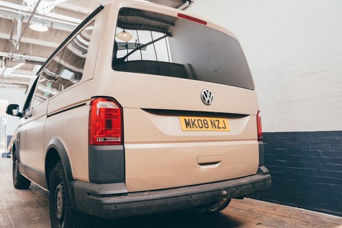 VW Transporter T5 T6 4Motion T32 Kombi Campervan STITCHES + STEEL - Picture 8 of 19