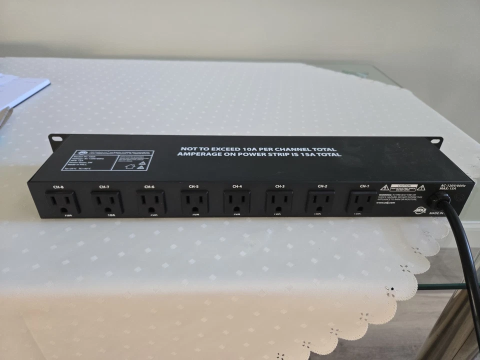 ADJ PC-100A 8-switch Rackmount Power Center - Image 4 of 4