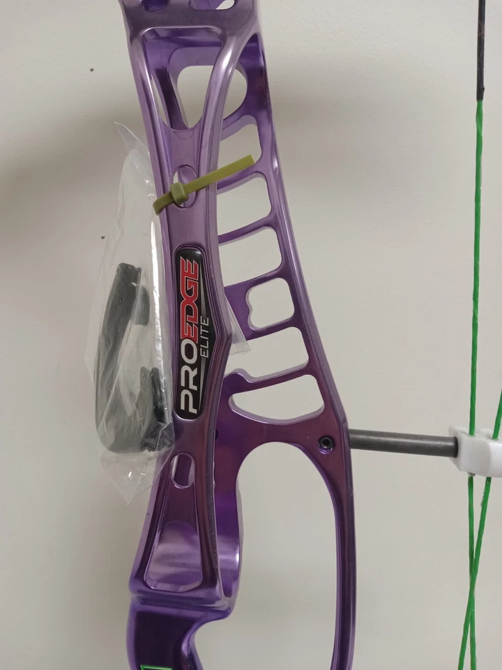 Arco compuesto Hoyt Pro Edge Elite tiro con arco objetivo 50 # 27,5" diestro púrpura verde Foto 2 de 4