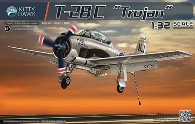 Kitty Hawk 1/32 T-28C Trojan Modellflugzeug-Bausatz