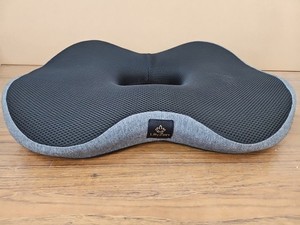 Lillyzen Orthopedic Seat Cushion Donut Pillow Tailbone Pain Relief Memory Foam