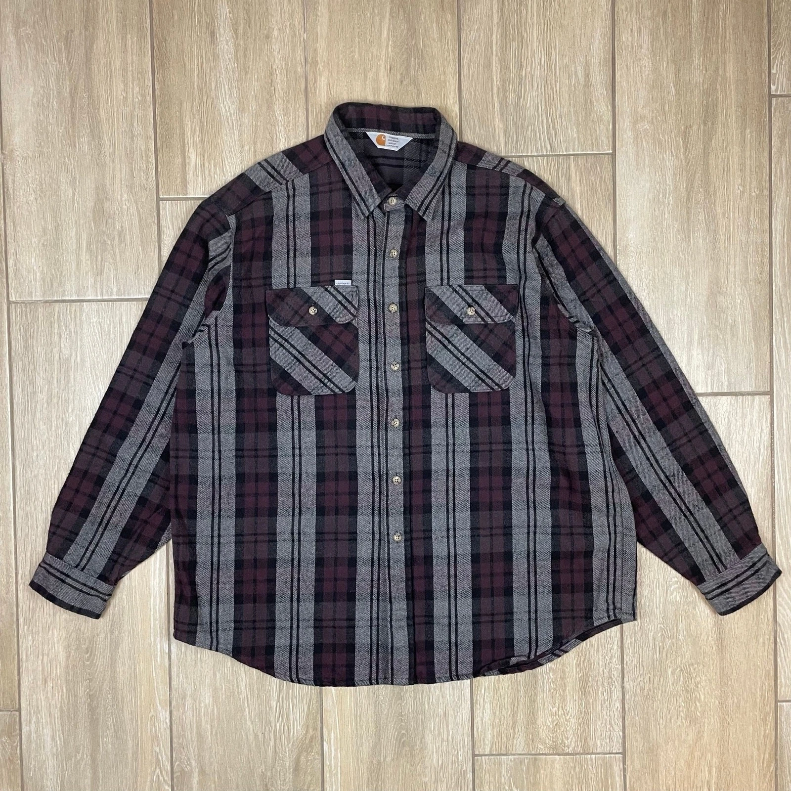 Carhartt Rugged Outdoor Wear Plaid Flannel Shirt Mens XL Gray Red Button