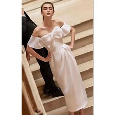 NWT. $2590 Carolina Herrera Bow Front Off Shoulder Wedding Bridal Dress 12 white