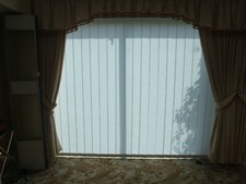 HILLARYS VERTICAL 5" (13CM) NEW WHITE FLORENCE LOUVRES