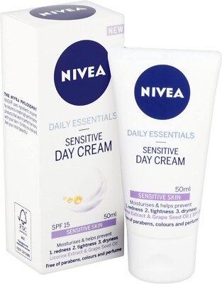 NIVEA Sensitive Tages-Gesichtscreme/-feuchtigkeitscreme mit LSF 15 50 ML - NEU UK LAGER