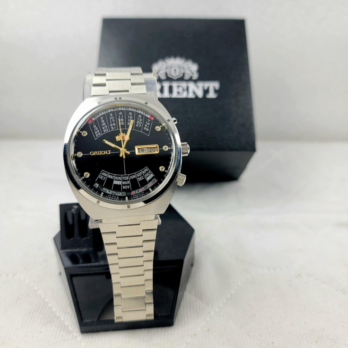 VINTAGE ORIENT COLLEGE MULTI YEAR CALENDAR AUTOMATIC BLACK