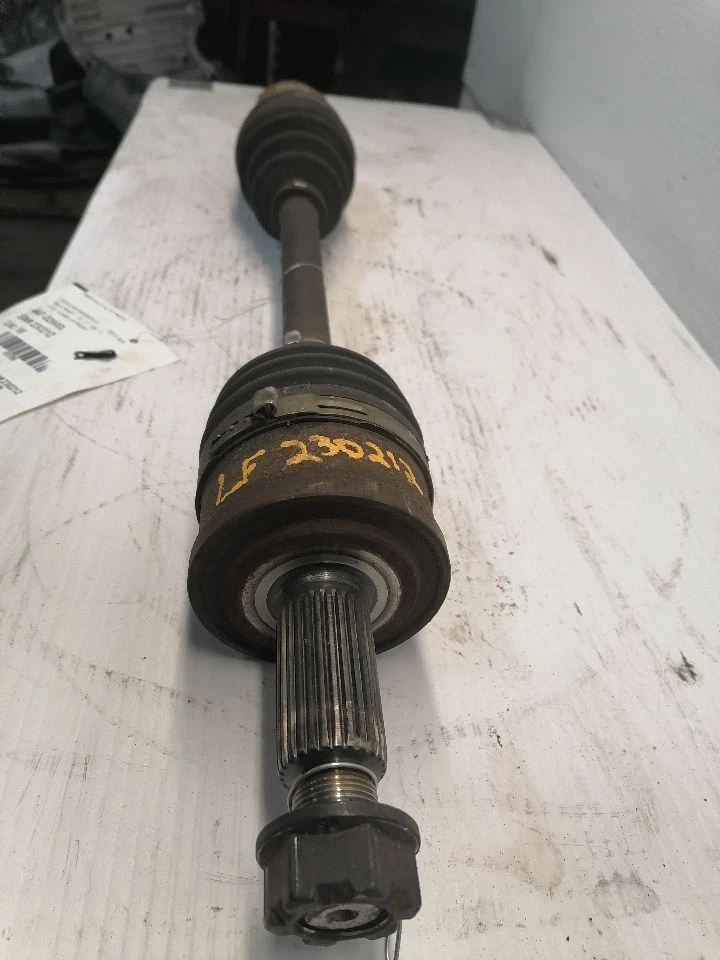 Eje conductor eje delantero 3,6 L exterior compatible con 05-20 300 1137998 Foto 2 de 4