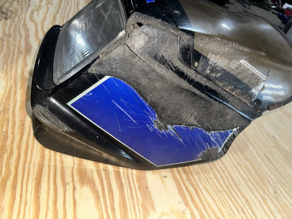 1984 HONDA NIGHTHAWK 700S CB700SC CARENAGEM CAPÔ DIANTEIRO FAROL VENTO - Imagem 2 de 4