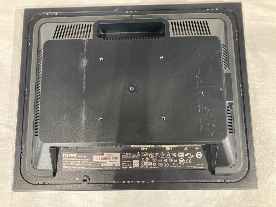 19" HP LP1965 RA373A Monitor: No Stand - Image 2 of 4