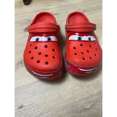 Crocs Disney Pixar Lightning McQueen Clogs Red Mens 5 Womens 7 Cars 95