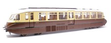 Dapol 7D-011-002S Streamlined Railcar 10 Lined Chocolate & Cream GWR Monogram Di