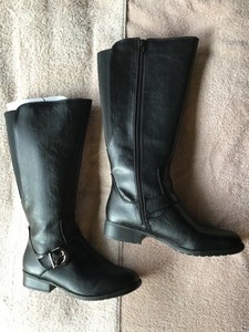 black wide calf boots size 8.5