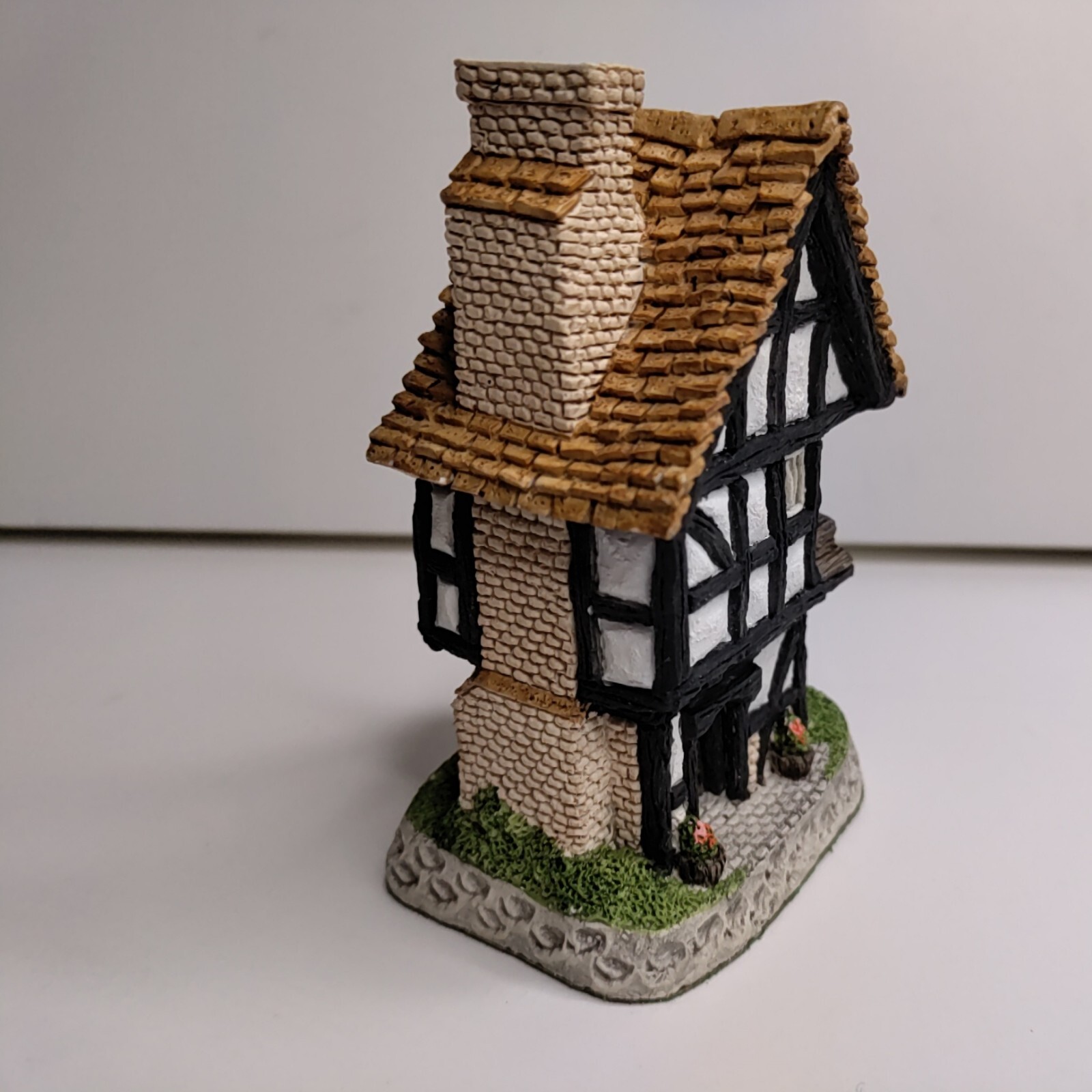 Picture 4 of 6