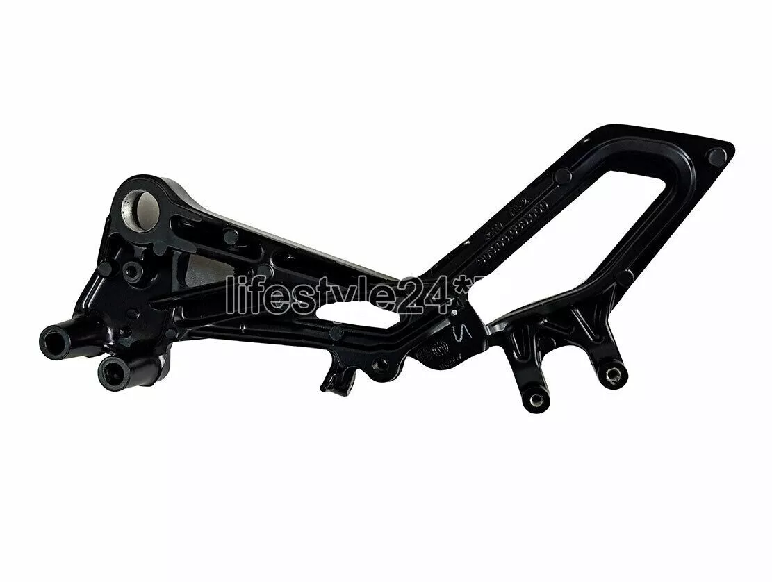 Fit For KTM RC 200 390 RH Footrest Step Holder Bracket 2015 to 2019 Model