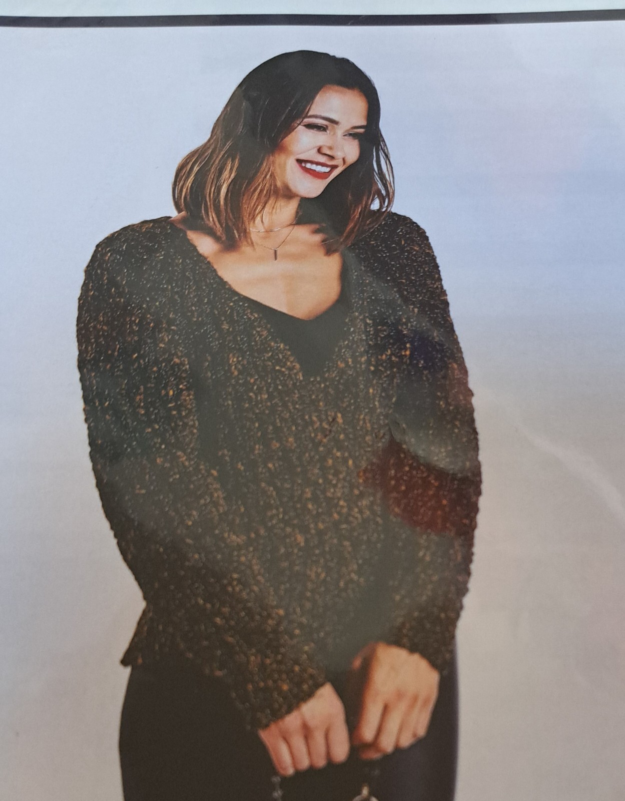 Wendy 6146 - Chunky Adult V-neck Sweater Knitting Pattern