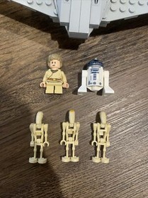 LEGO Star Wars Naboo Starfighter (75092) lot of 5 Minifigures