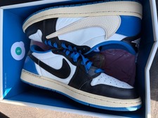 Talla 10 - Jordan 1 Retro x Diseño Fragmento x Travis Scott Bajo Azul