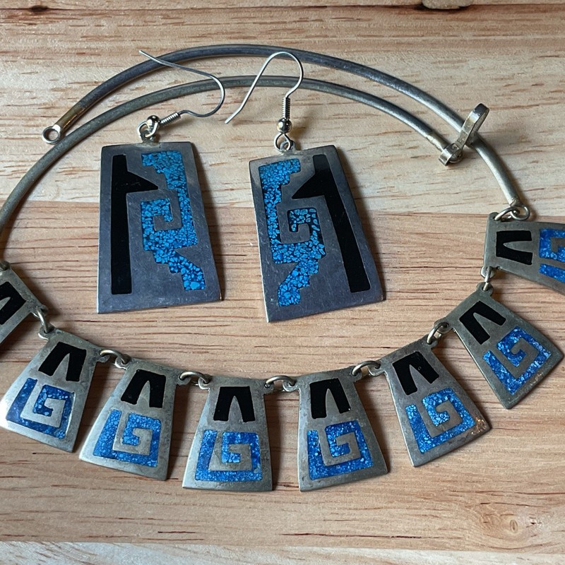Vintage Mexican Alpaca Turquoise And Onyx Inlayed Necklace And Earrings