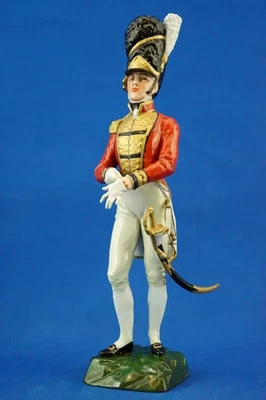 Sculpture Capodimonte Soldat napoléonien en porcelaine Armée anglaise 1800 XIX - Photo 1/4