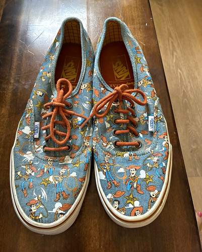 VANS Men’s Disney Pixar Toy Story Woody Blue Canvas Low Top Lace Sneakers Rubber