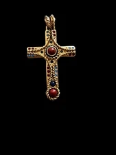 CAMROSE & KROSS JBK Jackie Kennedy  Pendant Cross Pendant Crystal