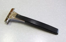 Vintage Schick Type L-1 1965  1980 Long Black Handle Injector Safety Razor