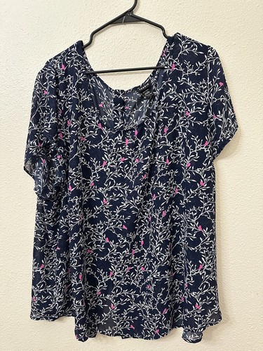 Torrid 4x Chiffon Bird Print Blouse Tulip Back Short Sleeve Top Navy Pink, Bin C