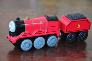 motorised wooden thomas trains