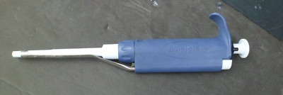 Rainin L 100 Pipet-Lite Single channel manual pipette LTS 100
