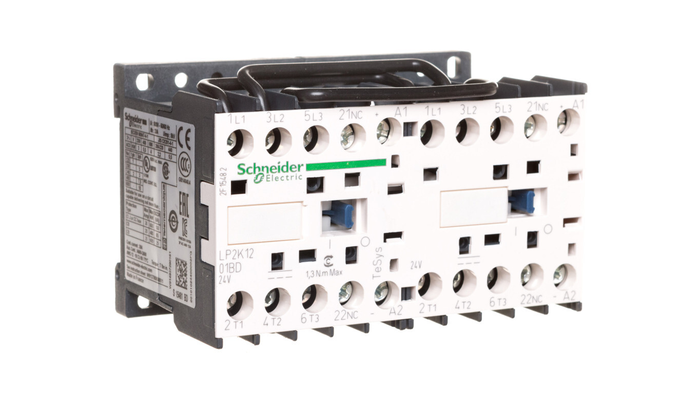 Reversing contactor 12A 5.5 kW 24V DC LP2K1201BD /T2UK