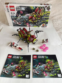 Lot of 2 LEGO Galaxy Squad 70708 Hive Crawler and 70707 CLS-89 Eradicator Mech